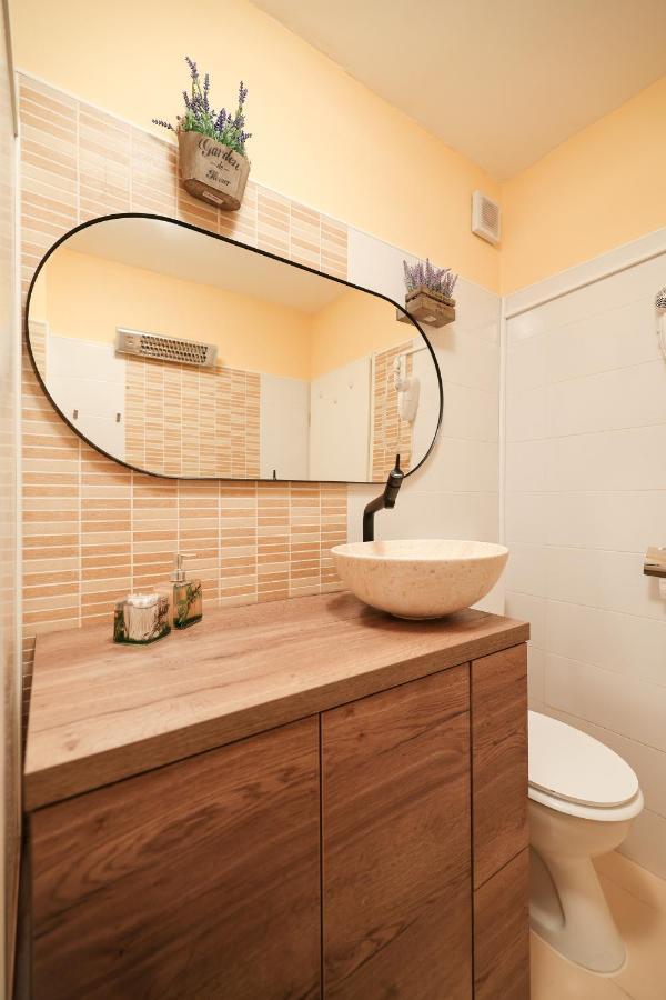 Days-panoramic City/sea View Apartament