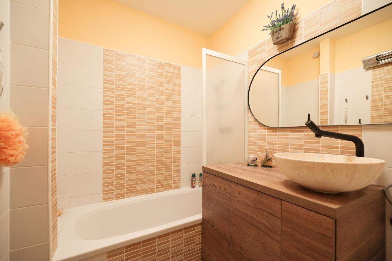 Apartman Days-panoramic City/sea View *