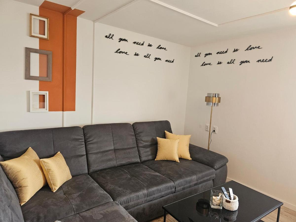 Days-panoramic City/sea View Apartman *